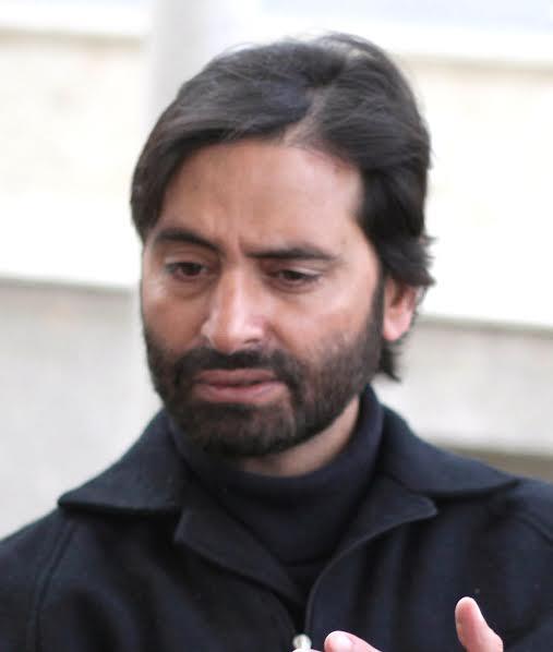 Malik expresses Greif, sorrow over demise of nephew of Zaffar A Shah